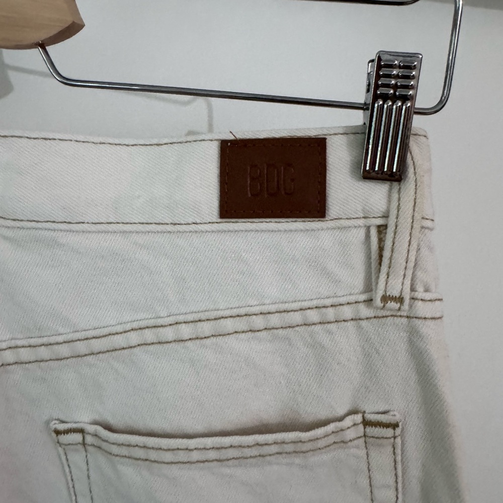 BDG Urban Outfitters Cowboy Jeans 29 Off White Straight Leg High Rise Denim - Picture 6 of 12